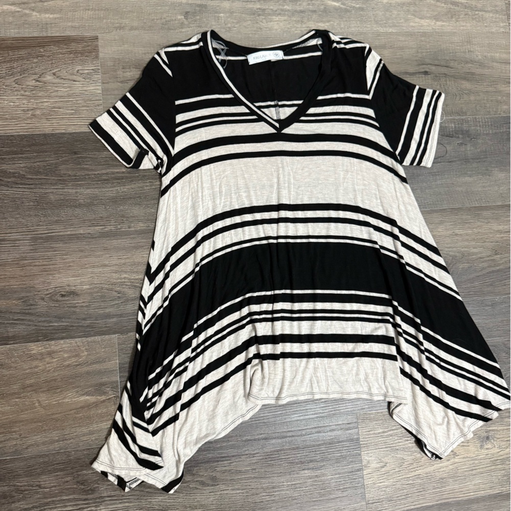 Elegant Black and Cream Striped Women's Blouse